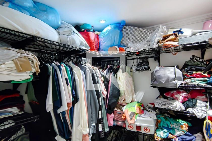 3-bedroom house with a walk-in closet in Rio de Janeiro — photo 30