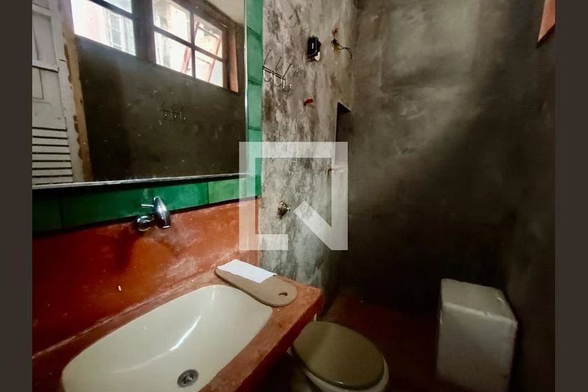 Unfurnished house with 2 bedrooms and private garden — photo 32