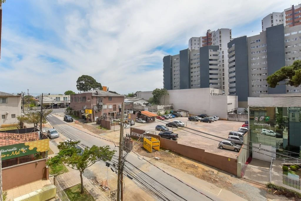 3-bedroom apartment with a washing machine in Curitiba