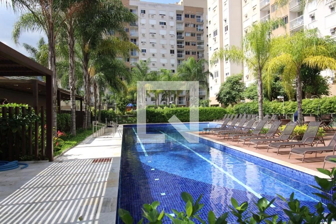 Furnished 2-bedroom apartment with balcony — photo 4