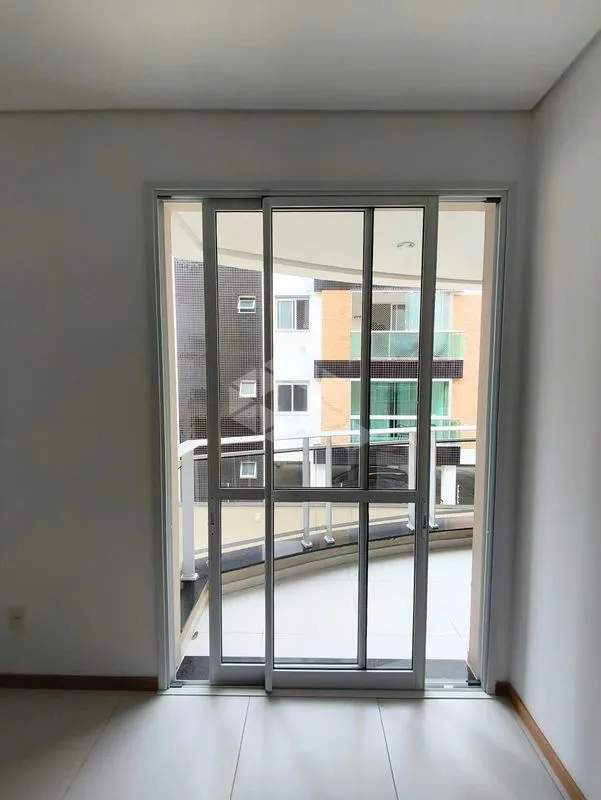 Apartment, 60 m², with a grill on the balcony — photo 14
