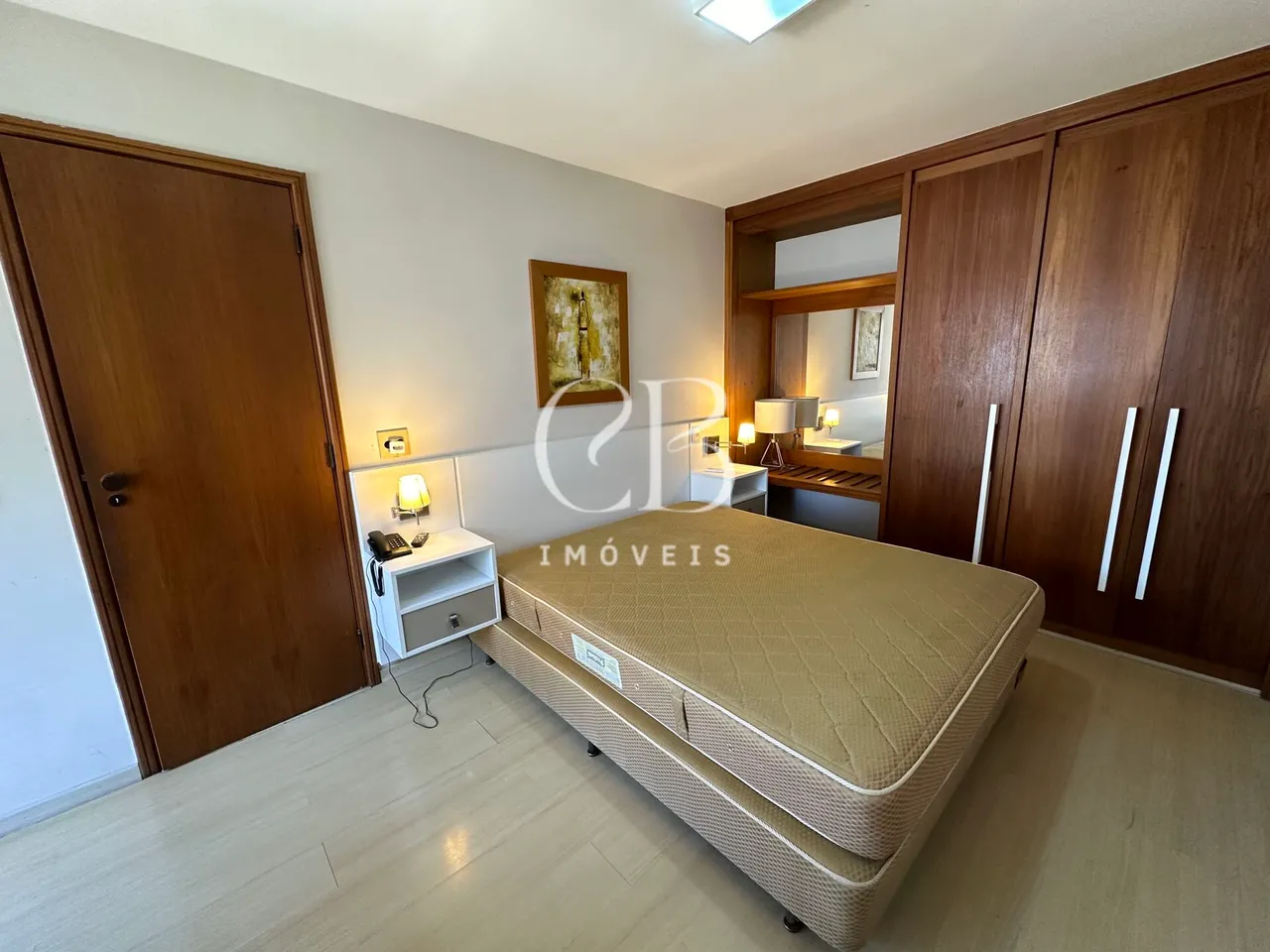 Furnished 2-bedroom apartment with 2 bathrooms — photo 9