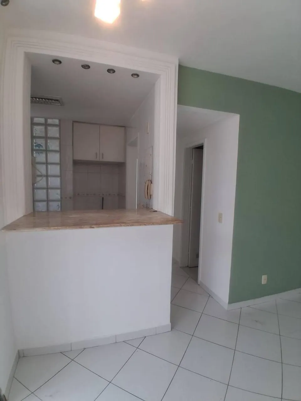 2-bedroom apartment in a building with a gym — photo 5