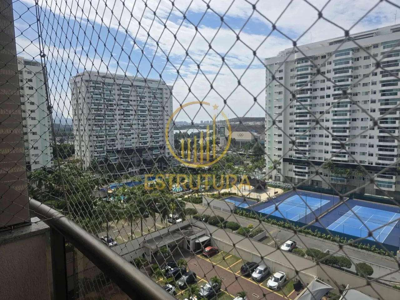 Apartamento com cozinha americana e 3 quartos — photo 12