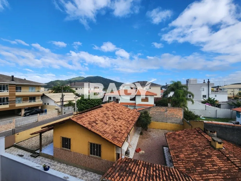 Apartamento com 4 dormitórios e churrasqueira na varanda — photo 24