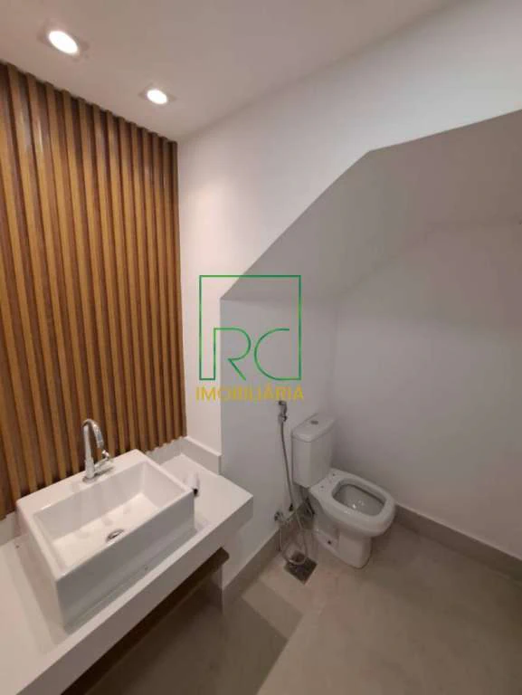 Furnished gated house with 5 en-suite bedrooms and 470 m² — photo 14