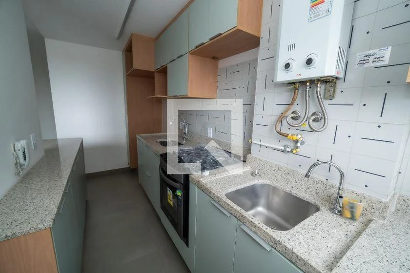 2-bedroom apartment in a building with a gym — photo 22