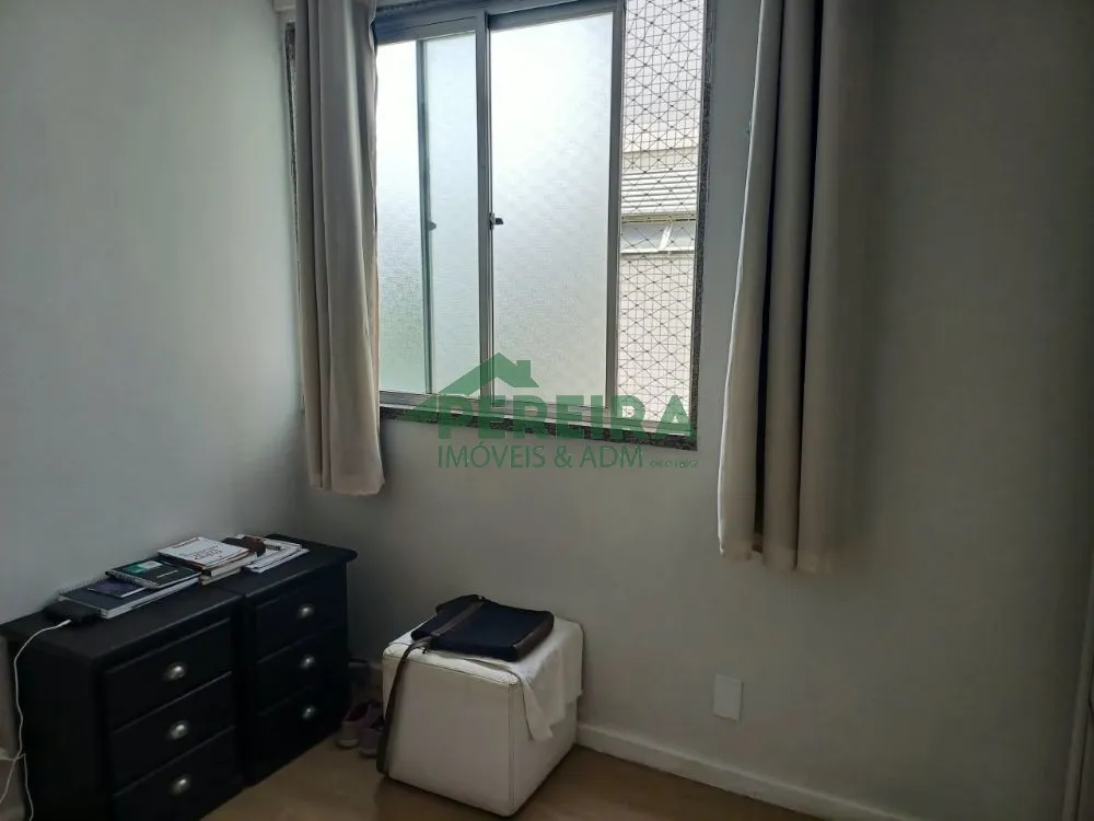 Glass-enclosed balcony in a 3-bedroom apartment, 103 m² — photo 16