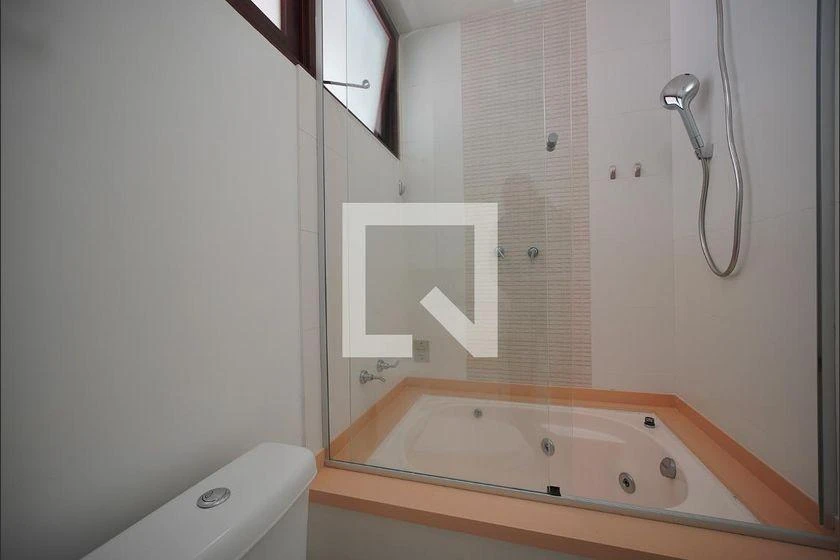 Furnished 4-bedroom house with 300 m² and 2 suites — photo 29