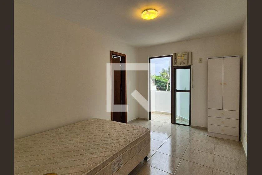 3-bedroom apartment with balcony, 202 m² — photo 18