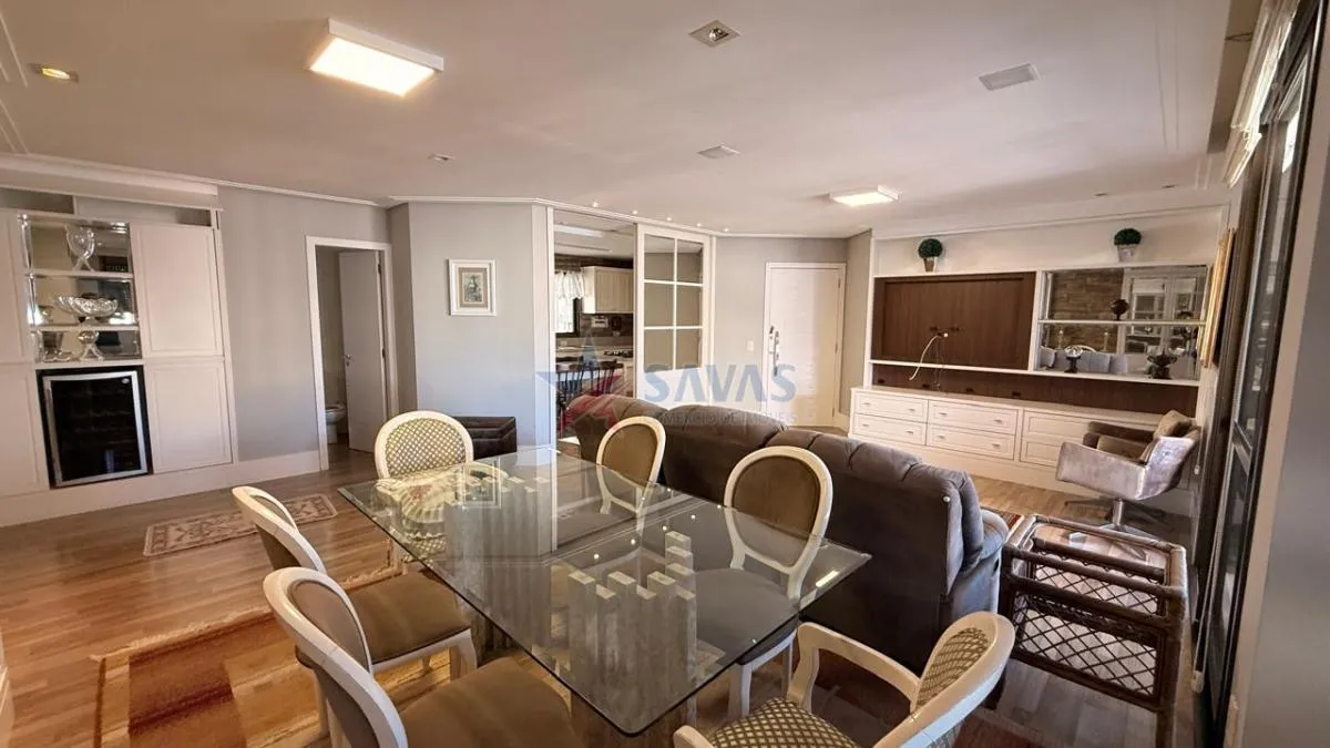 Apartamento amueblado con 3 suites y 2 plazas de garaje — photo 17
