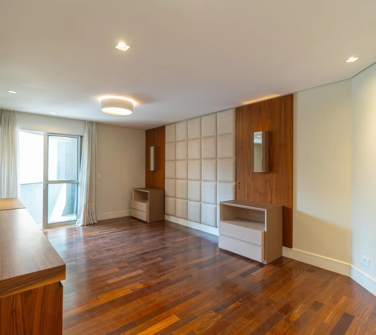Home office in a 5-bedroom apartment, 441 m² — photo 27