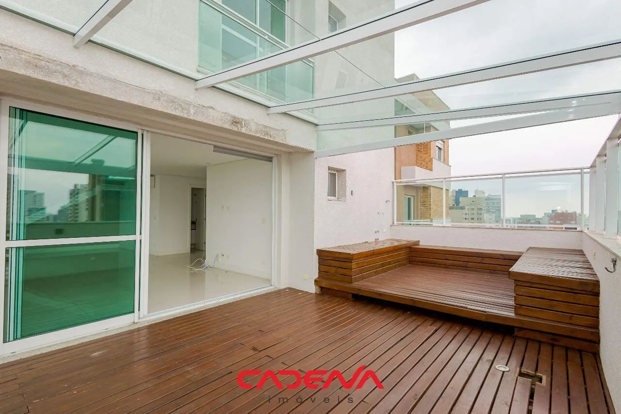 Dúplex con 3 suites y cocina cerrada con cocina a gas — photo 4
