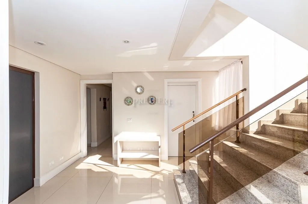 Furnished house with 4 bedrooms across 1167 m² and 8 spots — photo 111