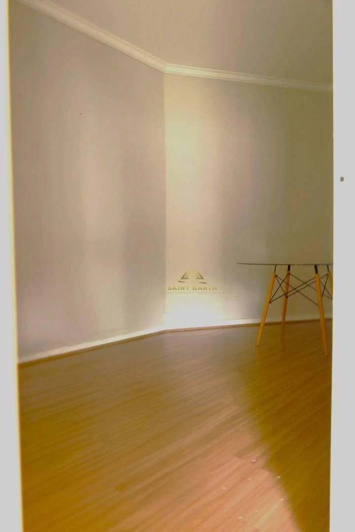 Дом без мебели: 3 спальни, 4 ванные, участок 432 м² — photo 10