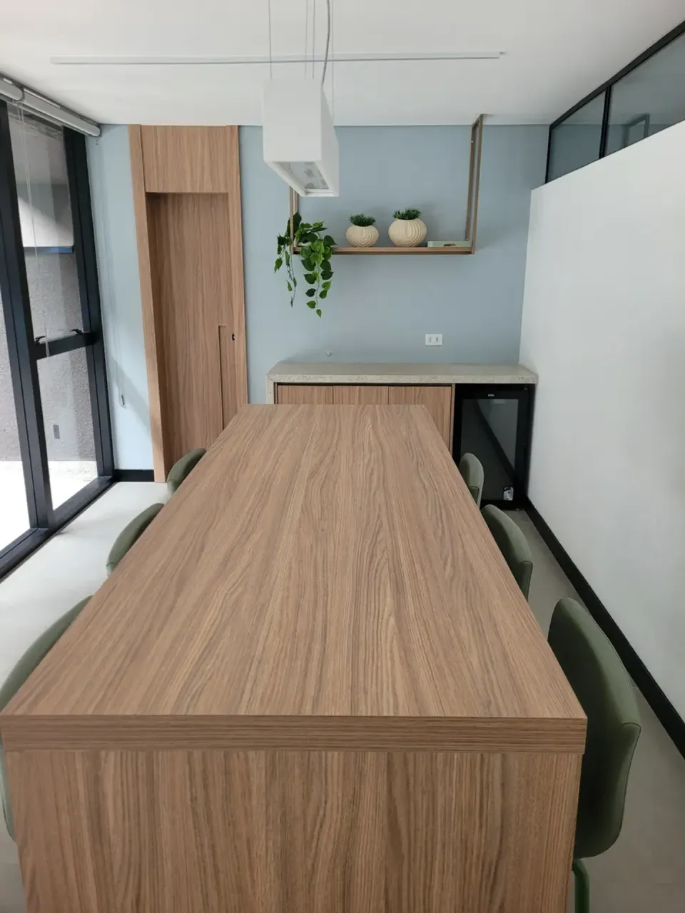 Квартира без мебели: 2 спальни, 2 санузла, 68 м² и балкон
