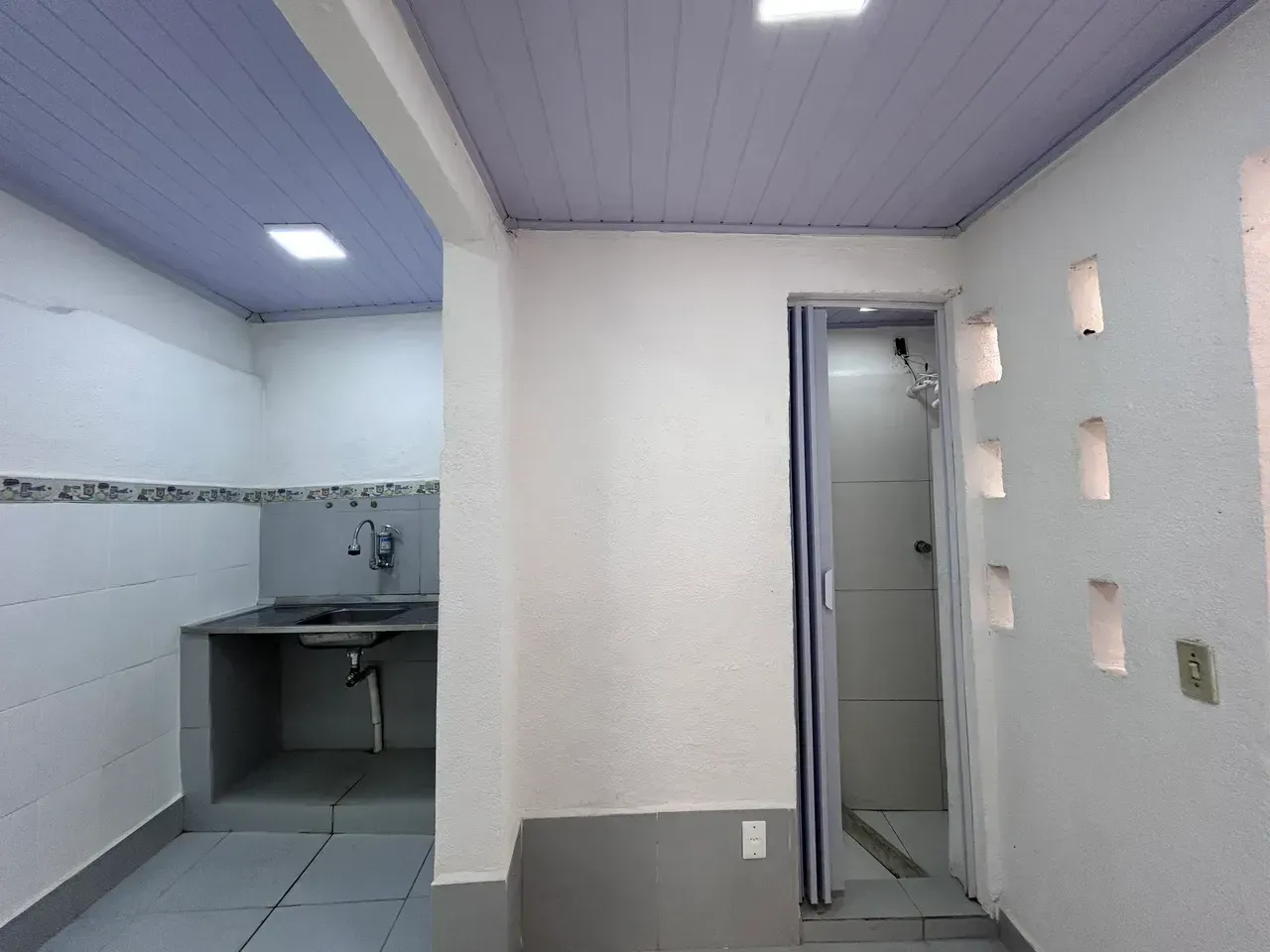 Casa com 2 quartos e 1 banheiro, mini-cozinha — photo 3