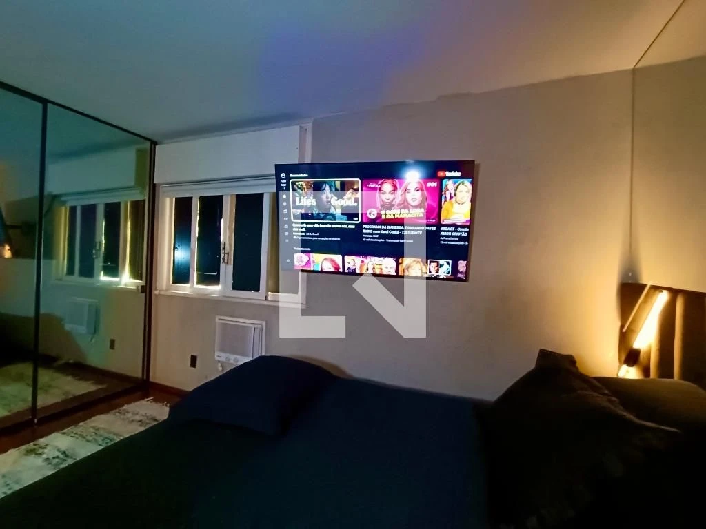 Furnished 2-bedroom apartment with private balcony BBQ — photo 29