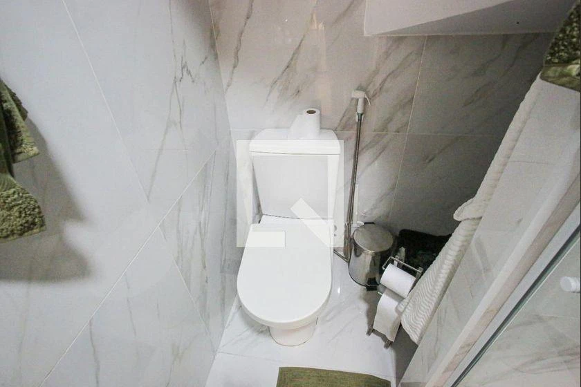 Furnished house with 4 bedrooms and 167 m² — photo 11