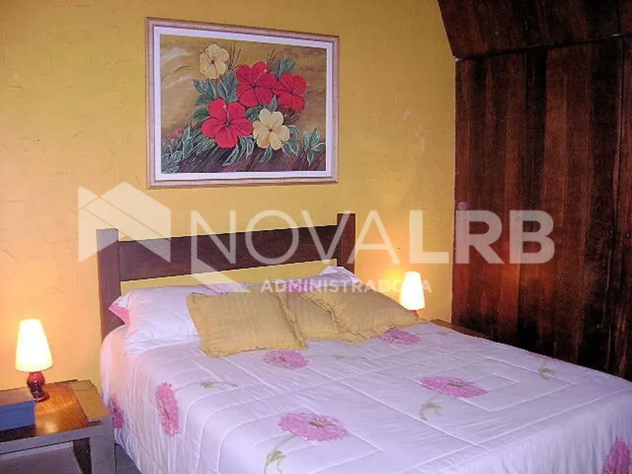 Furnished apartment with 4 bedrooms and a closed kitchen — photo 7