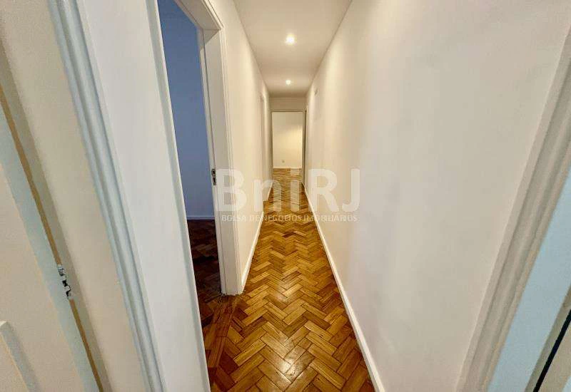 3-bedroom apartment with 1 en-suite and 2 bathrooms — photo 2