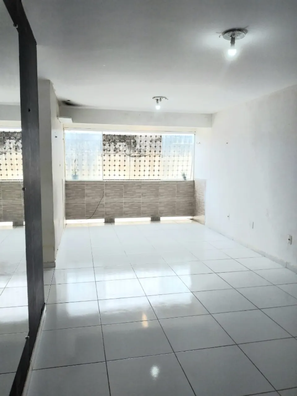 Unfurnished apartment with gas stove and 2 bathrooms — photo 5