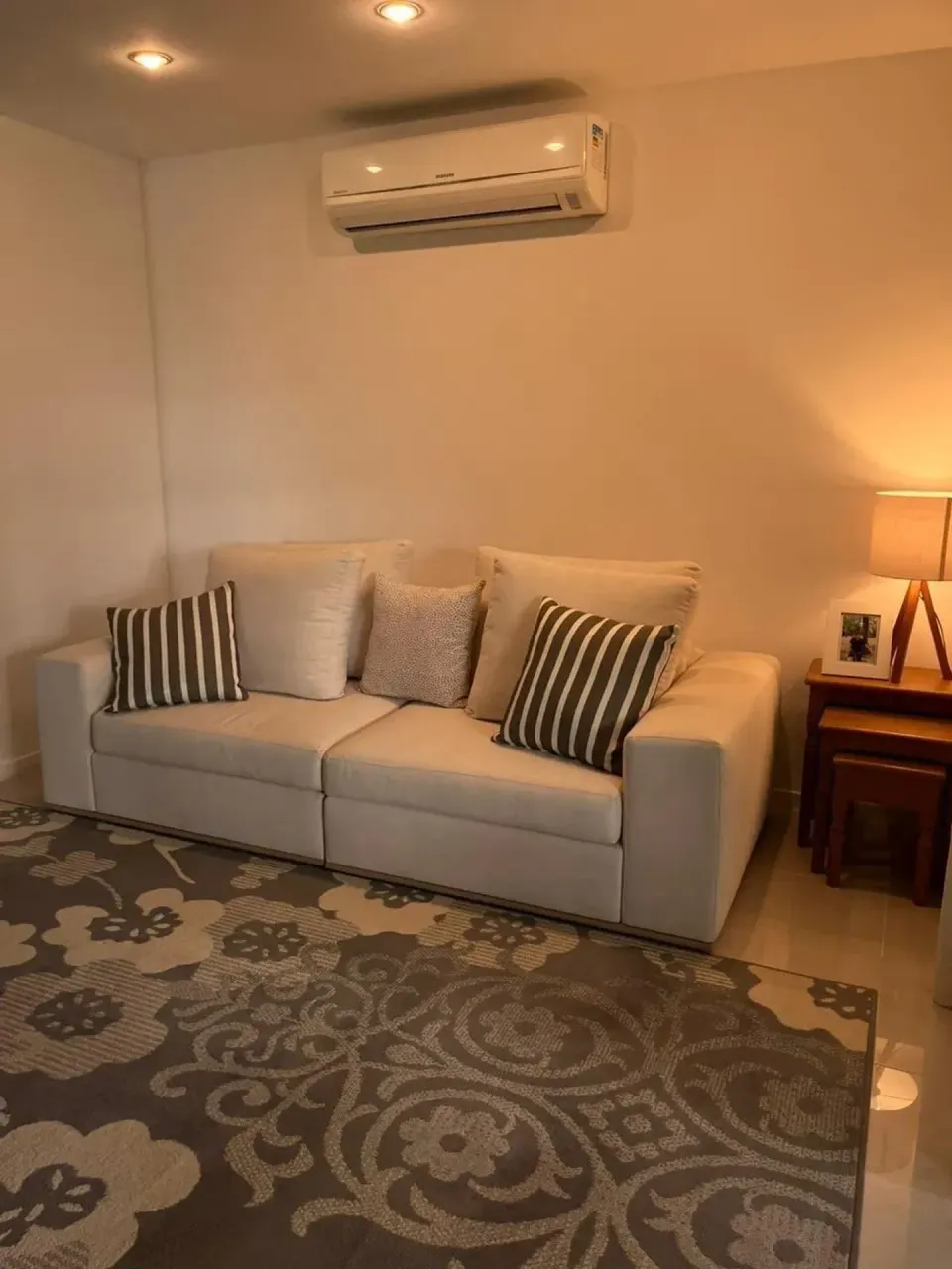 Apartamento mobiliado com 4 quartos e cozinha fechada — photo 5