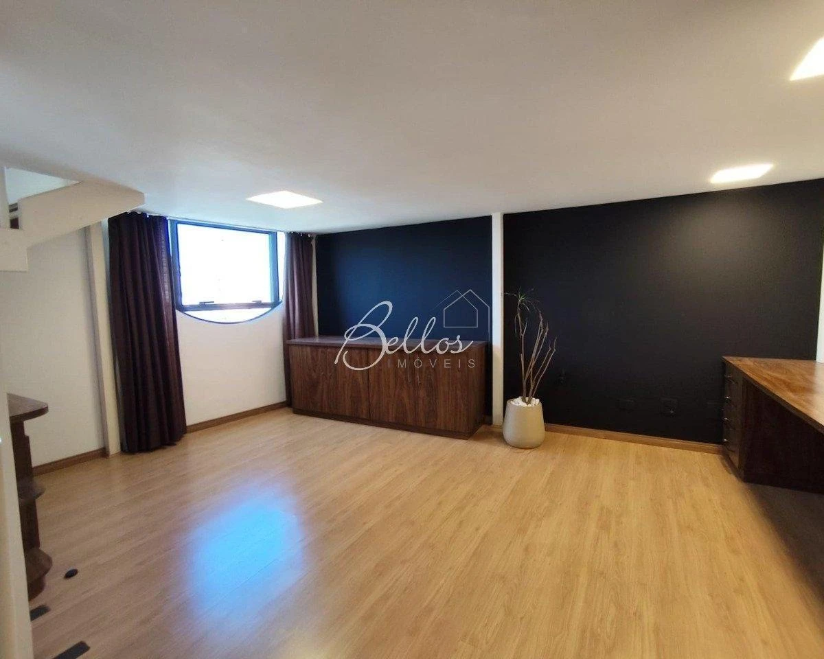 Furnished apartment, 90 m², with floor-to-ceiling windows — photo 22