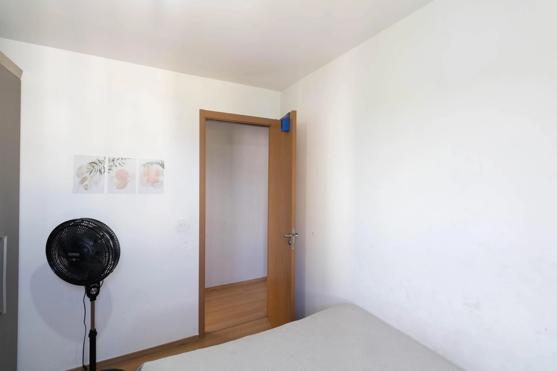 Furnished 2-bedroom apartment with 1 parking space — photo 28