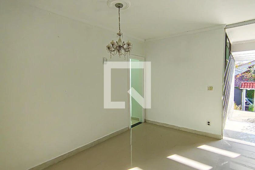 Rental house with 3 bedrooms and 217 m² — photo 8