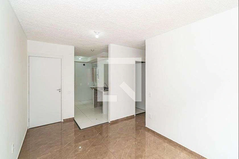 Apartamento de 2 quartos com armários na cozinha — photo 6