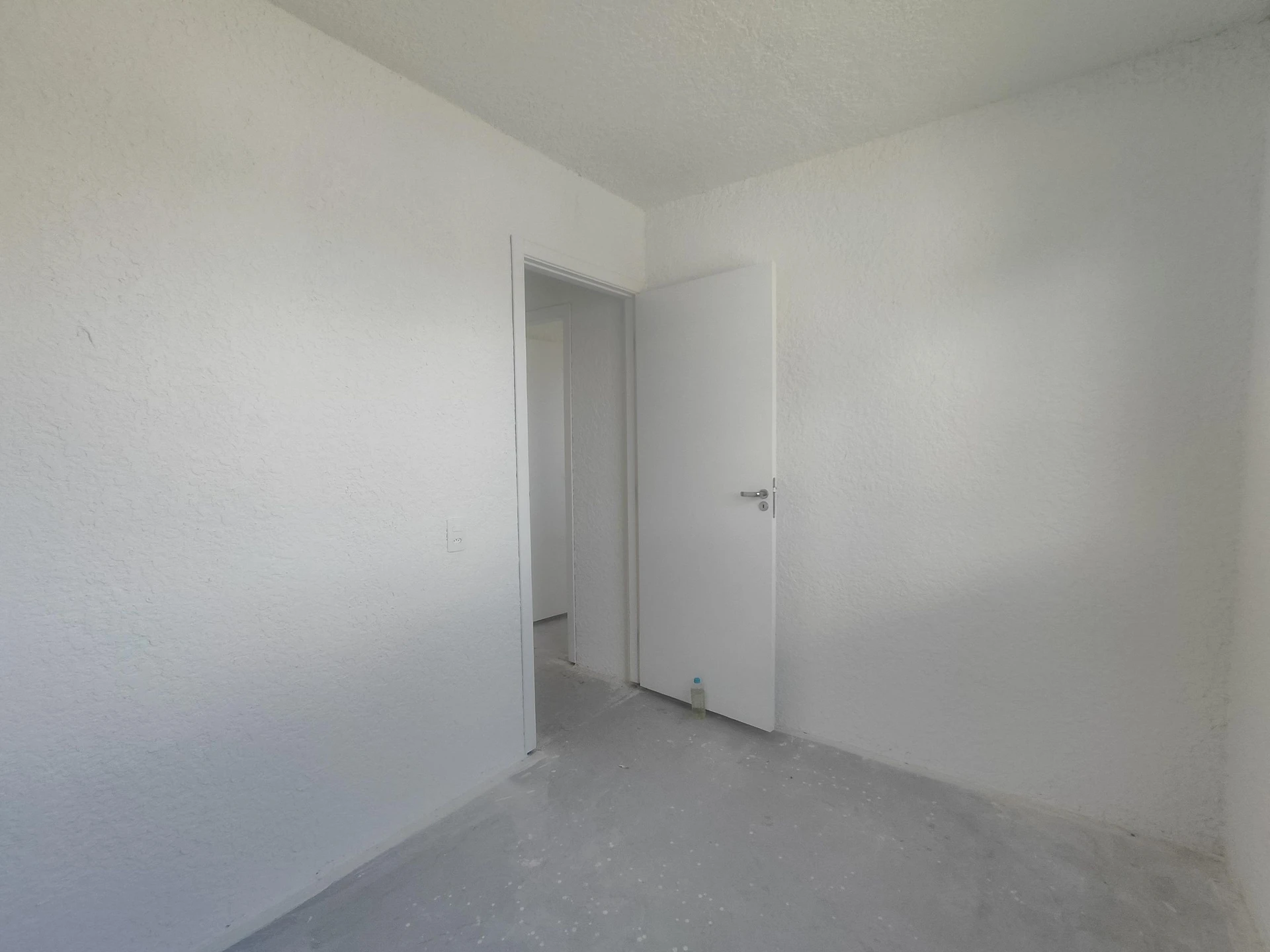 2-bedroom apartment with 1 bathroom and pet allowance — photo 10