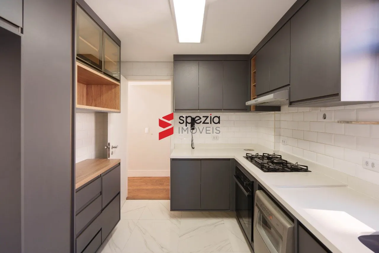 Duplex rental unit with 3 bedrooms and 3 bathrooms — photo 6