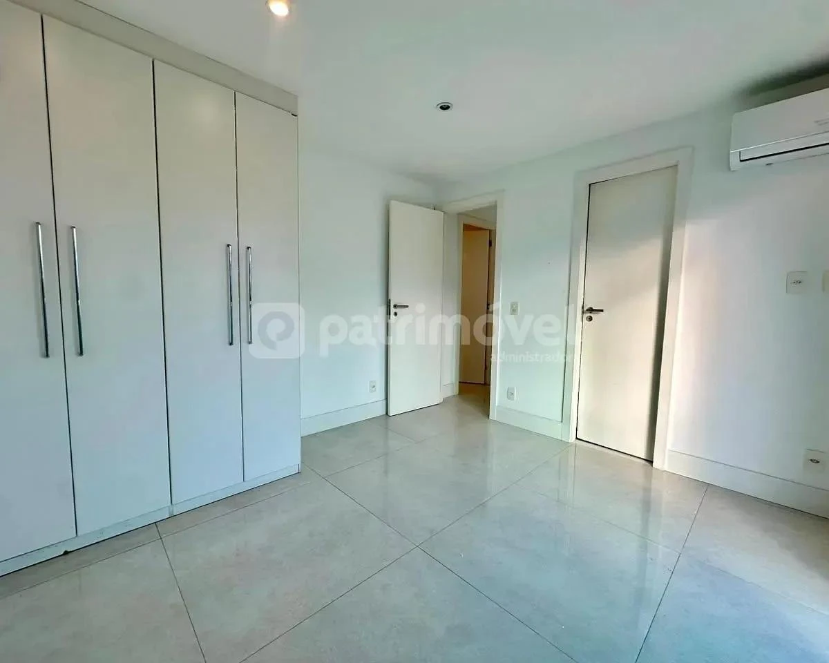 Penthouse with 3 bedrooms and 4 bathrooms plus parking — photo 22