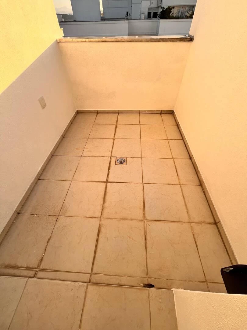 245 m² apartment with a dishwasher and a water view — photo 7