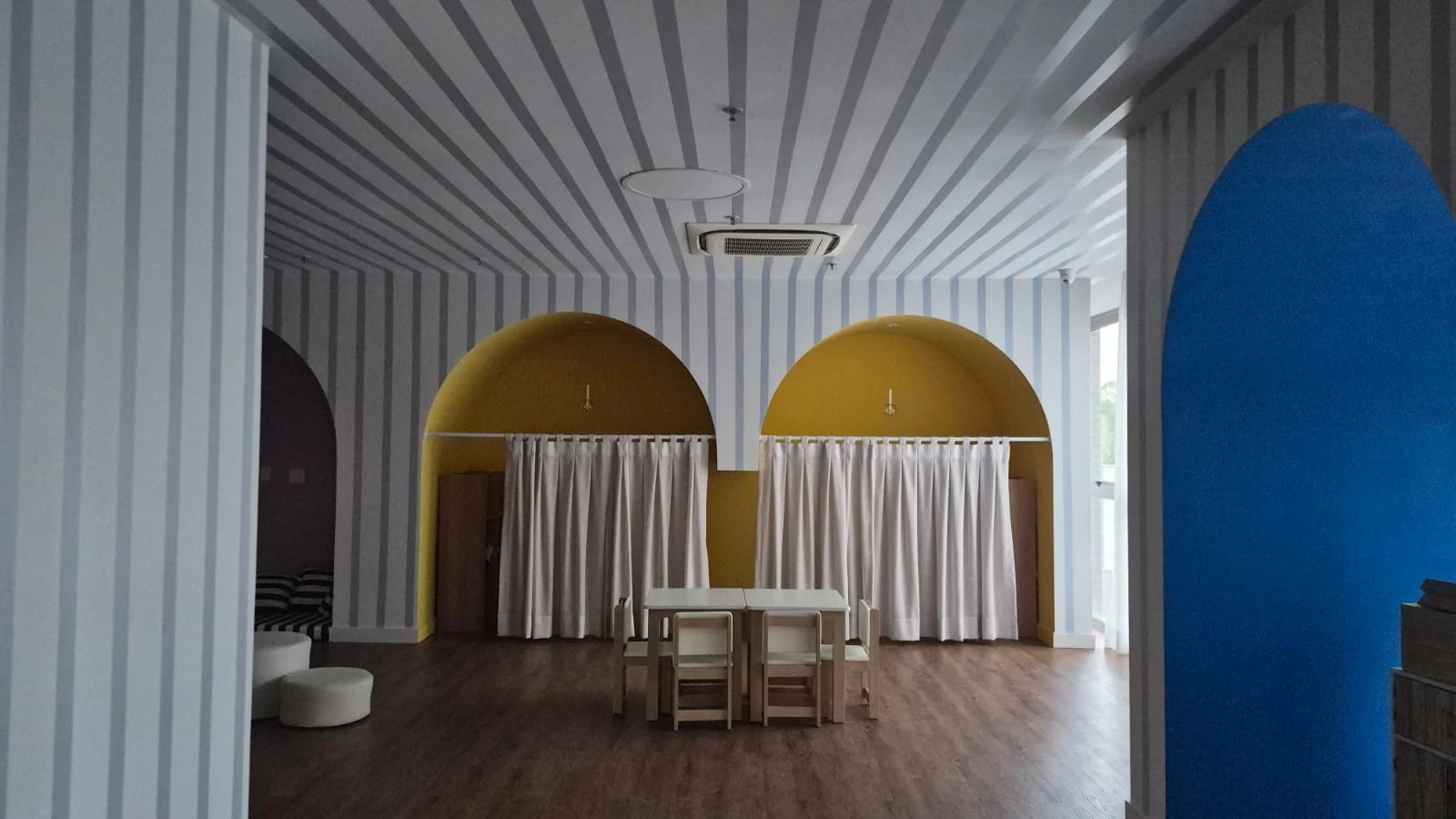 2-bedroom apartment with open kitchen and gourmet balcony — photo 10