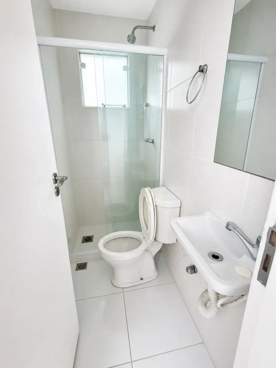 Rental house with 4 bedrooms and an open-plan kitchen — photo 16