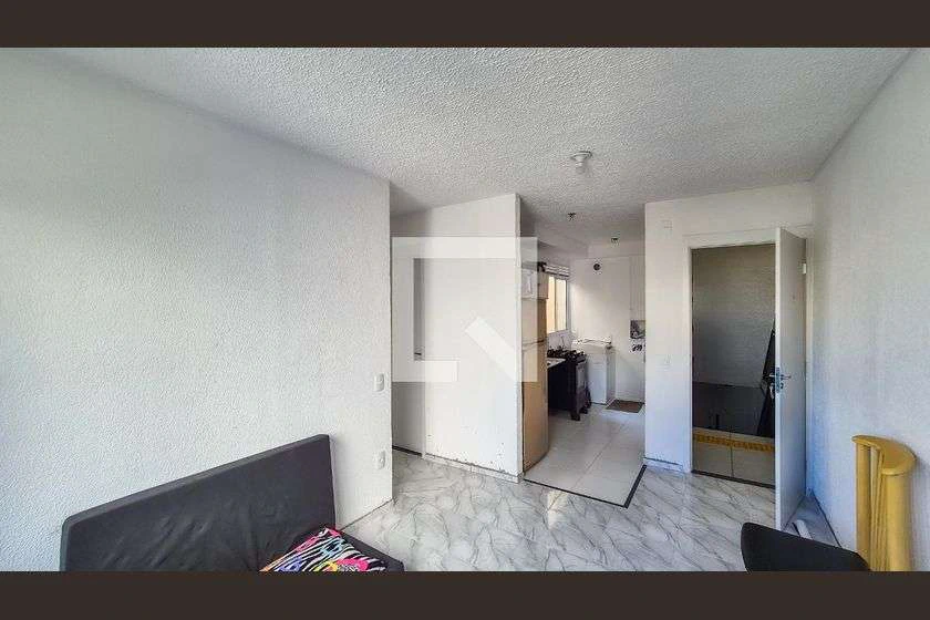40 m² apartment with a closed kitchen and gas stove