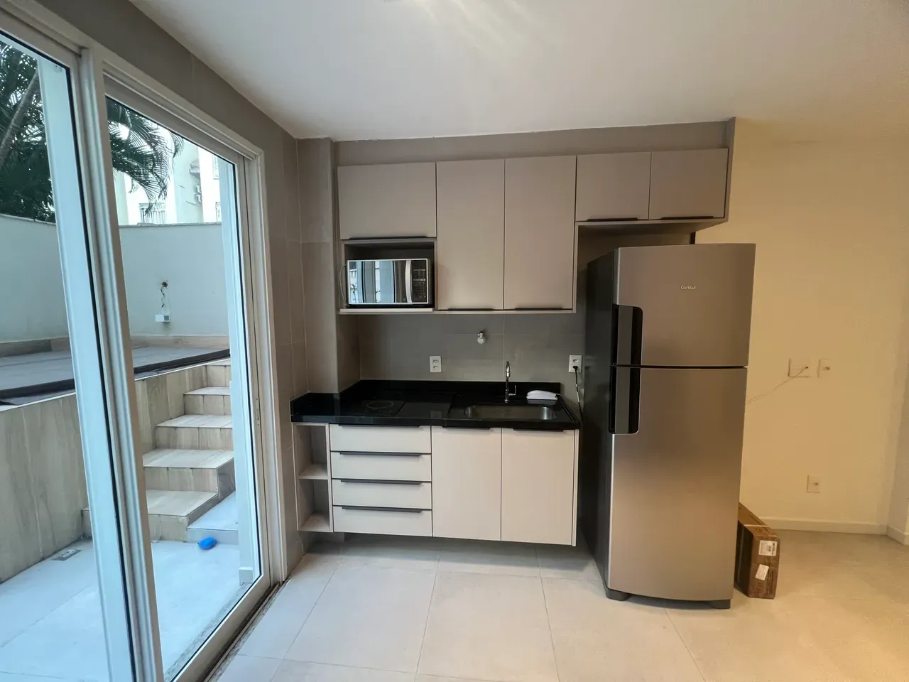 Furnished apartment, 68 m², with a grill on the balcony — photo 18