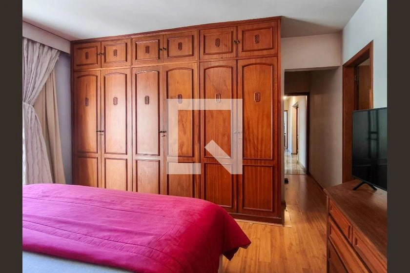Mountain view in a 4-bedroom apartment, 159 m² — photo 13