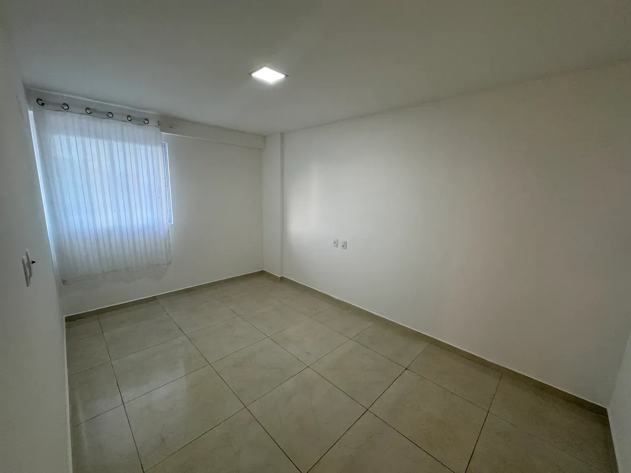 2-bedroom apartment with a washing machine — photo 24