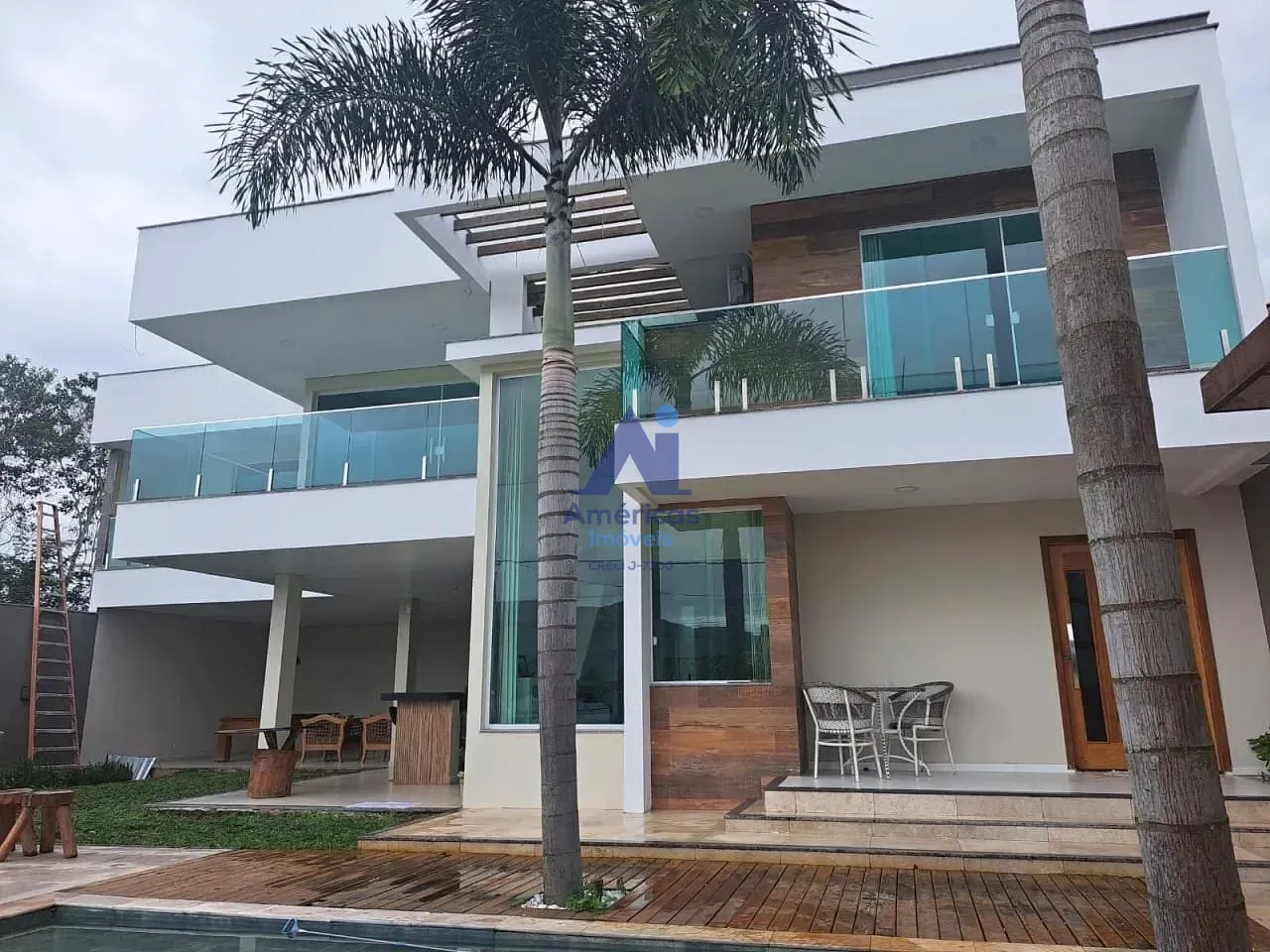 Casa mobiliada com 3 quartos e 4 banheiros, varanda — photo 4