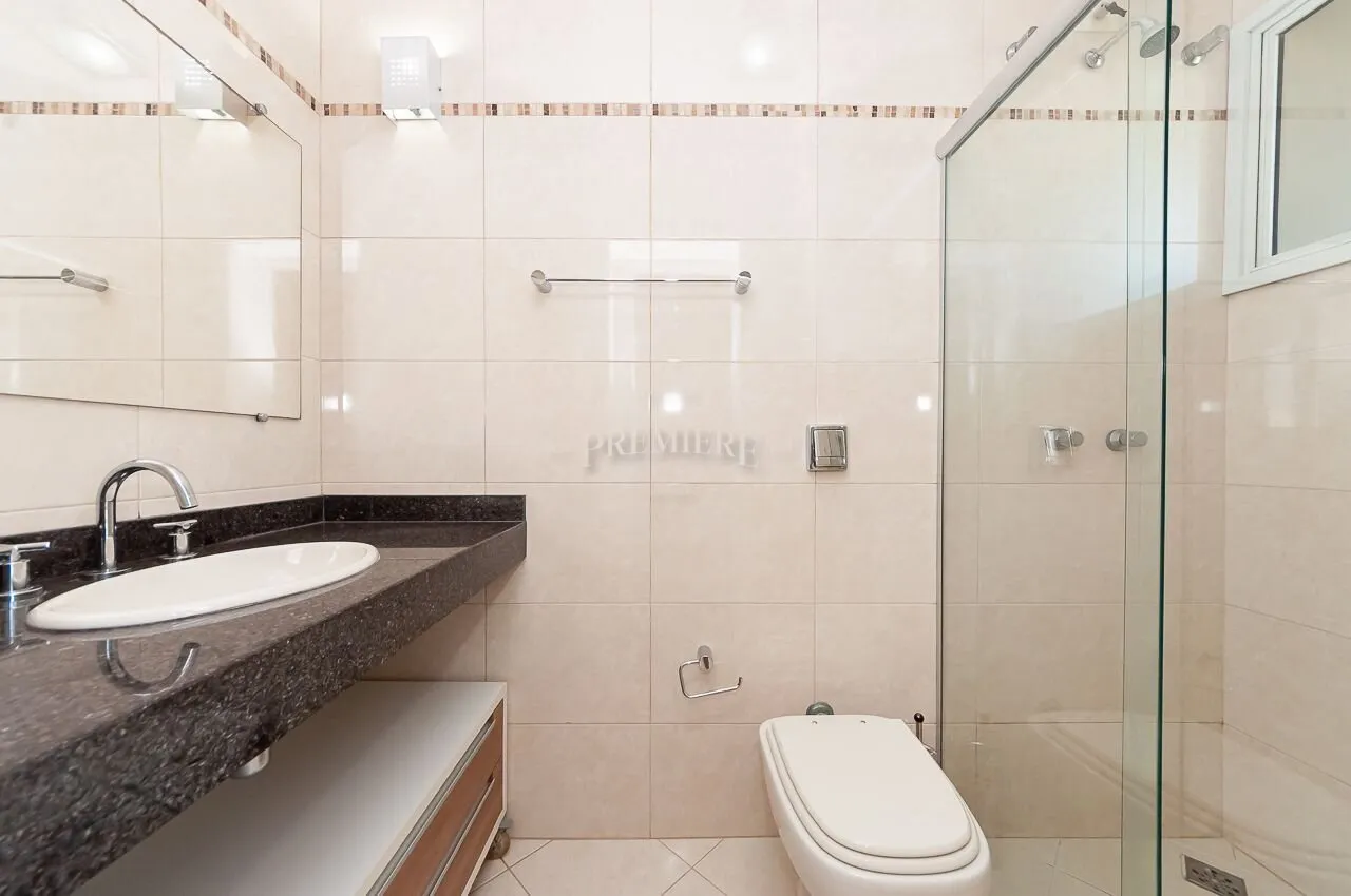 Furnished 270 m² house with 4 bedrooms and open kitchen — photo 30
