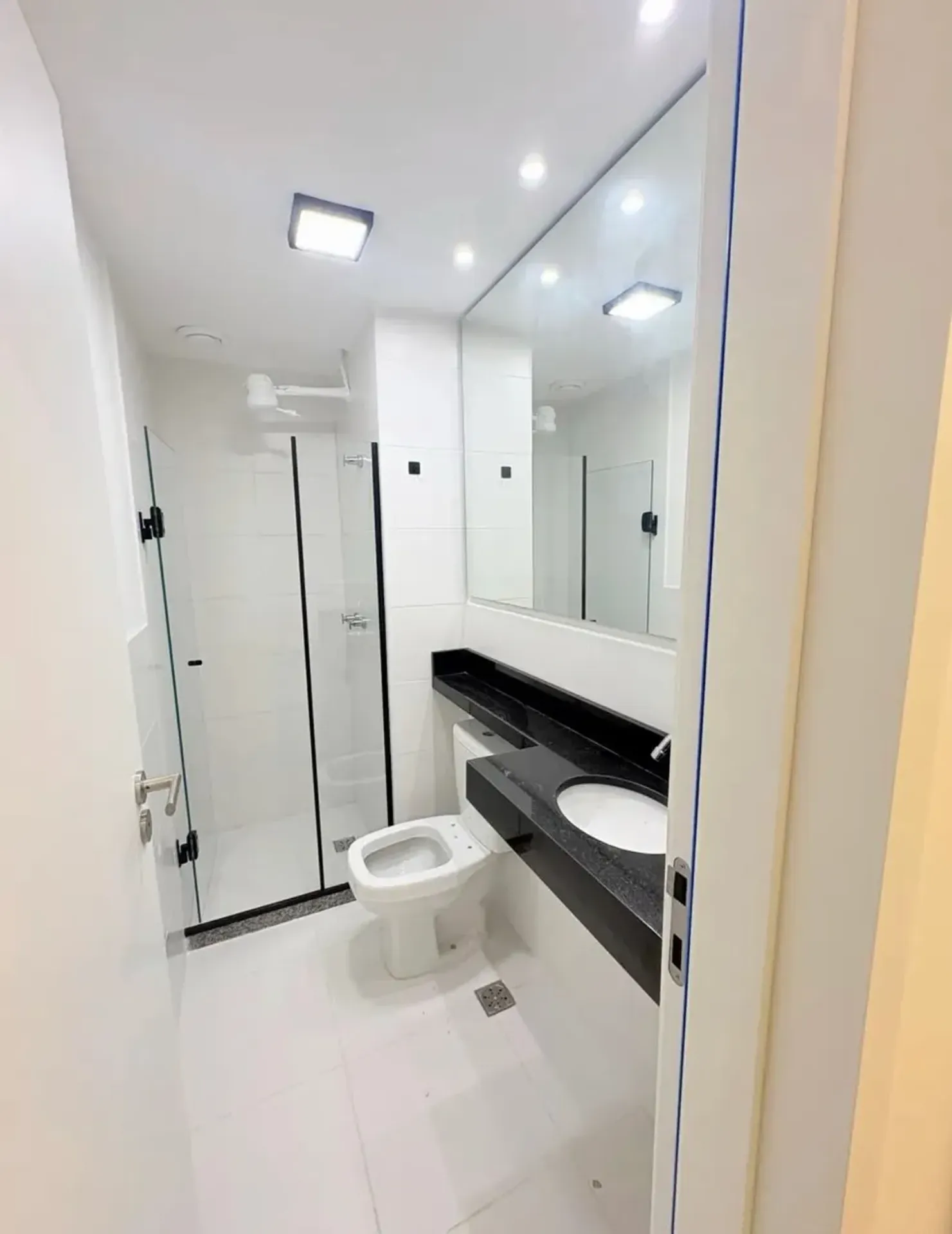3-bedroom apartment with integrated kitchen and balcony — photo 15