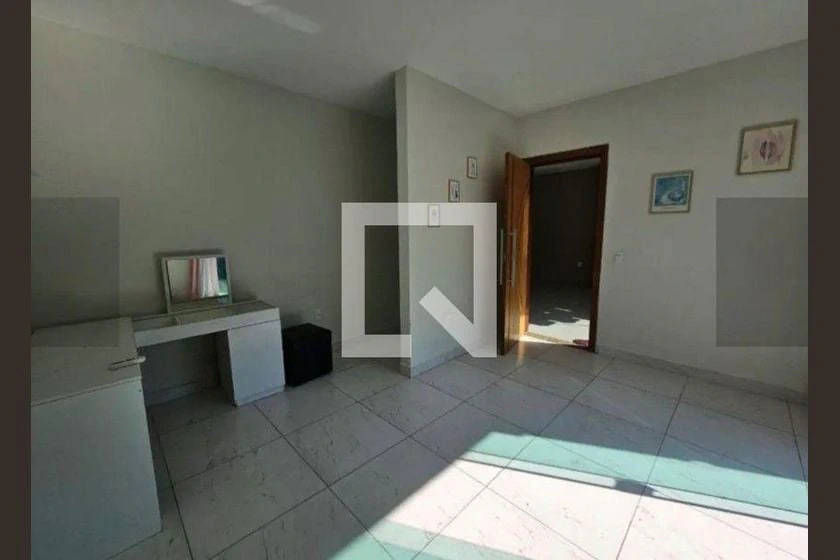 Будинок 750 м² з панорамними вікнами та заскленим балконом — photo 18