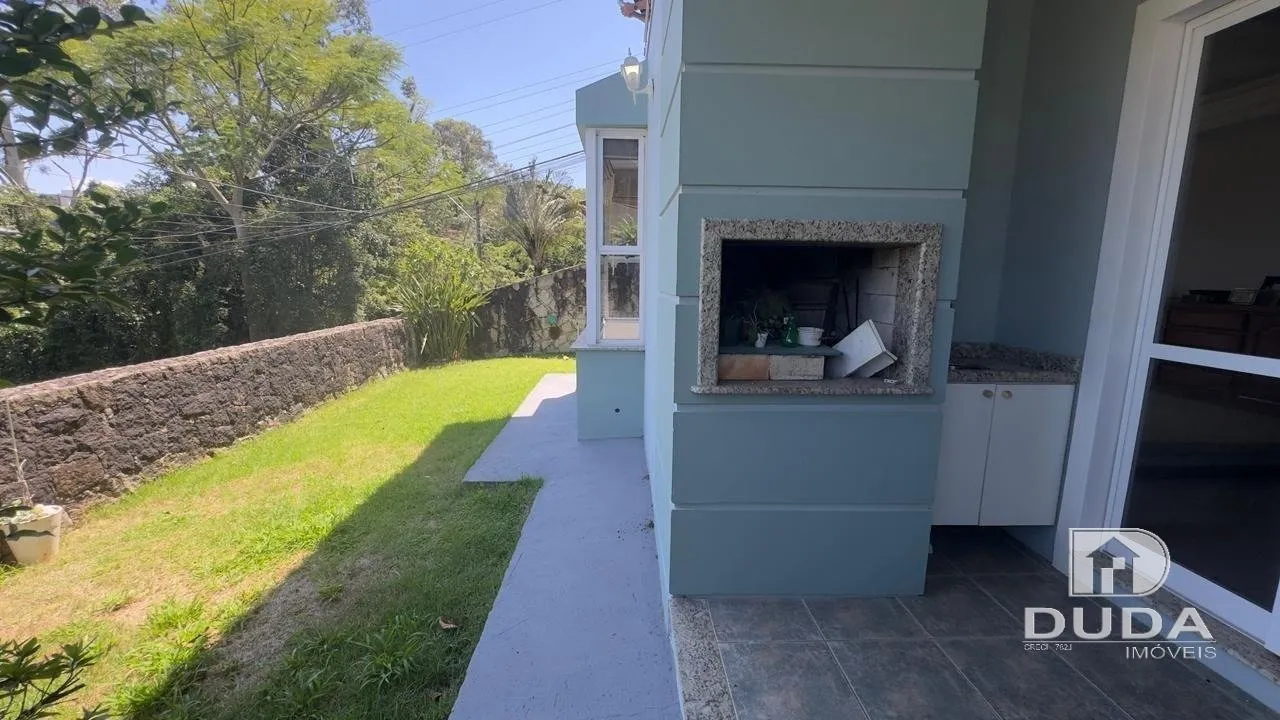 Casa con 3 dormitorios, 4 baños y jardín privado — photo 17
