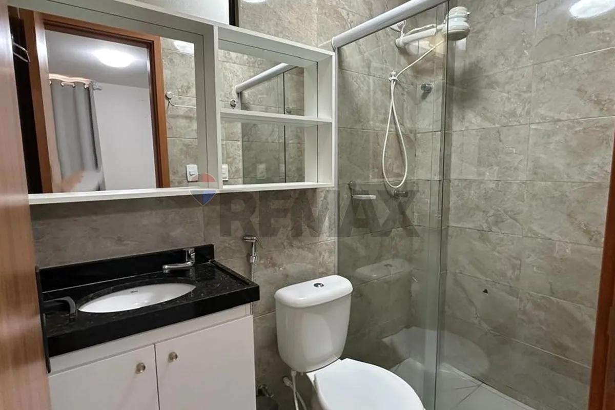 Home office in a 2-bedroom apartment, 43 m² — photo 17