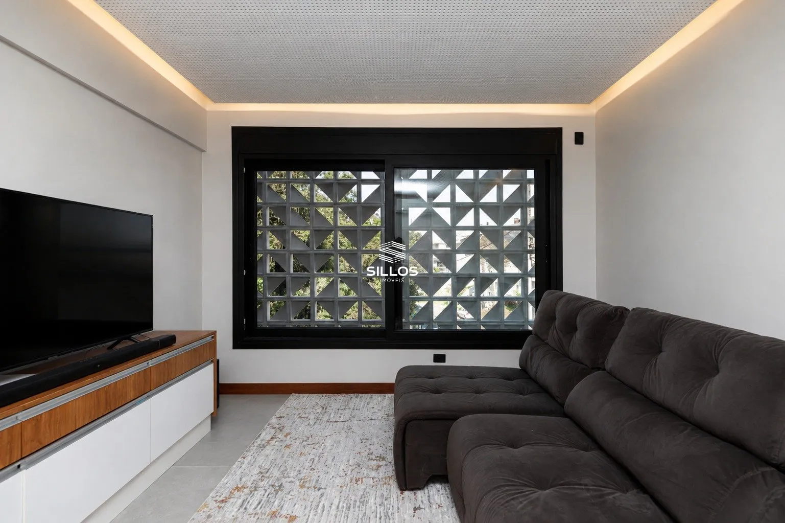 Condominium house with 5 bedrooms and 4 en-suites with balcony — photo 21