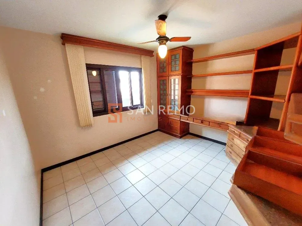 Furnished house 365 m² with 7 bedrooms and 7 bathrooms — photo 19