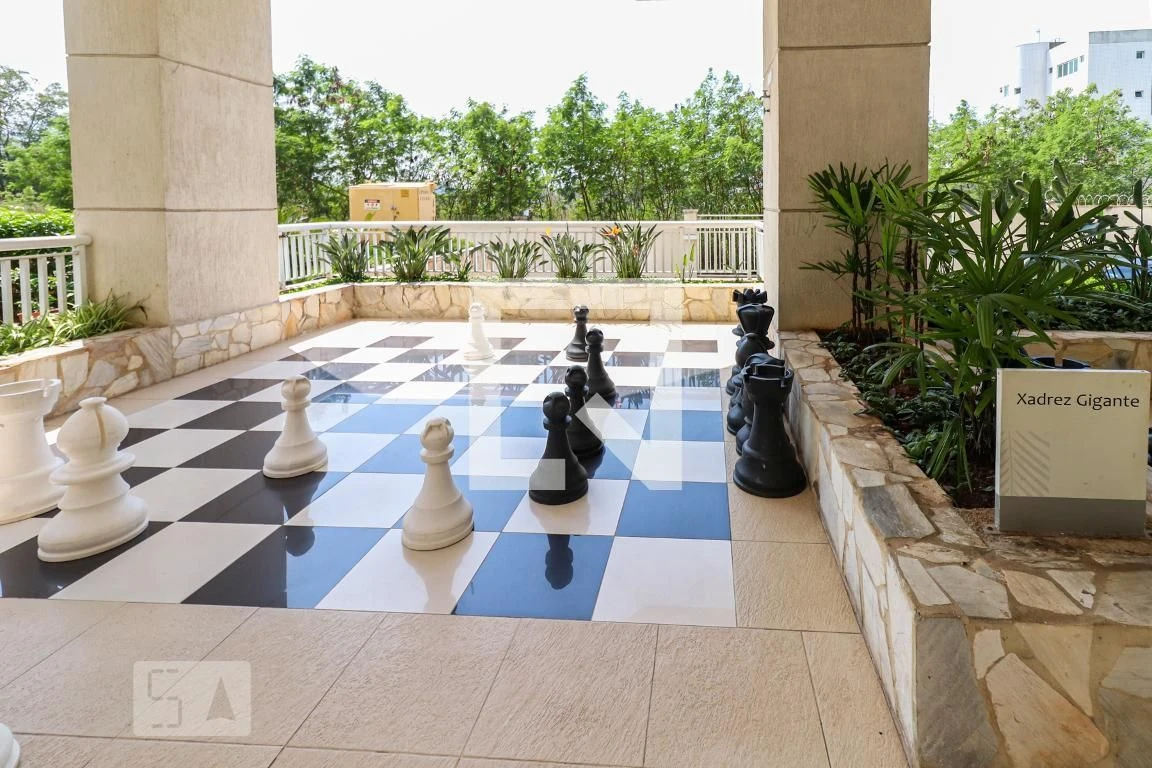 Apartment with 3 bedrooms, balcony and private BBQ — photo 32